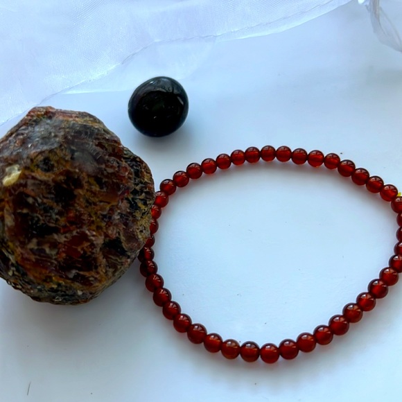 Garnet Bracelet Gift Set - Picture 2 of 12